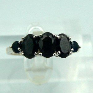 Sz 8 Genuine Natural Silver Sapphire Ring NWOT